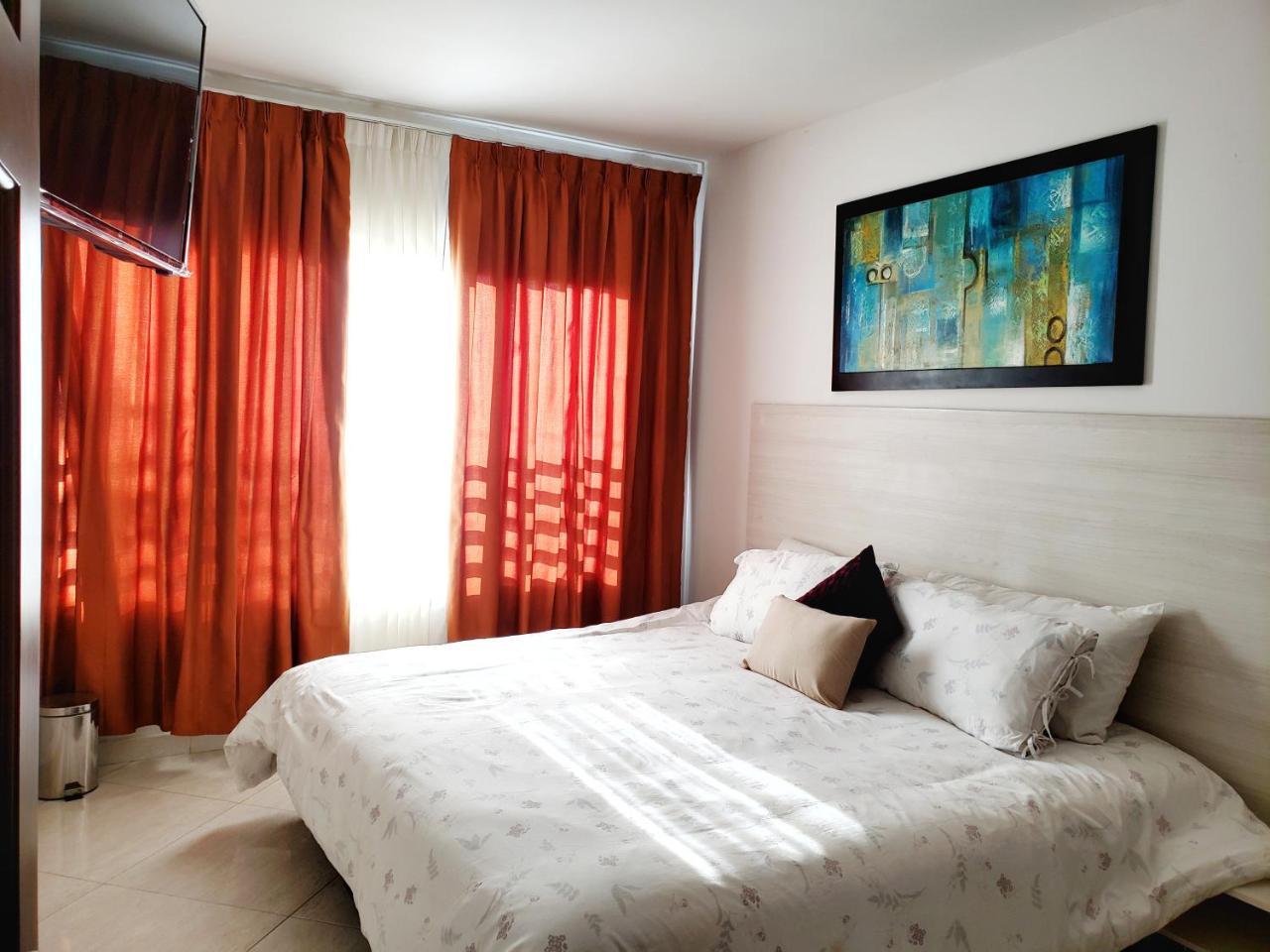 Hotel Radoa El Banco  Bagian luar foto