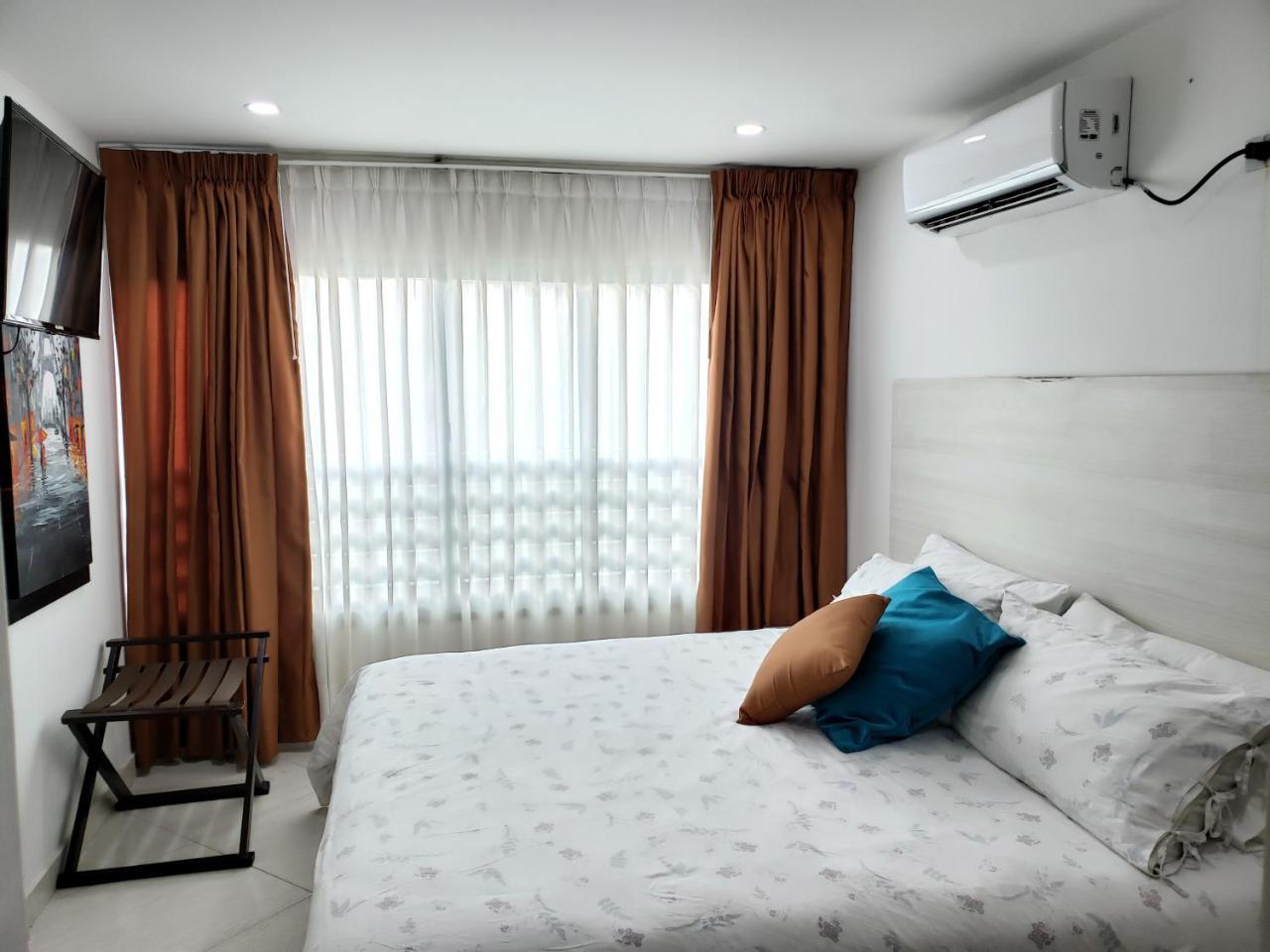 Hotel Radoa El Banco  Bagian luar foto