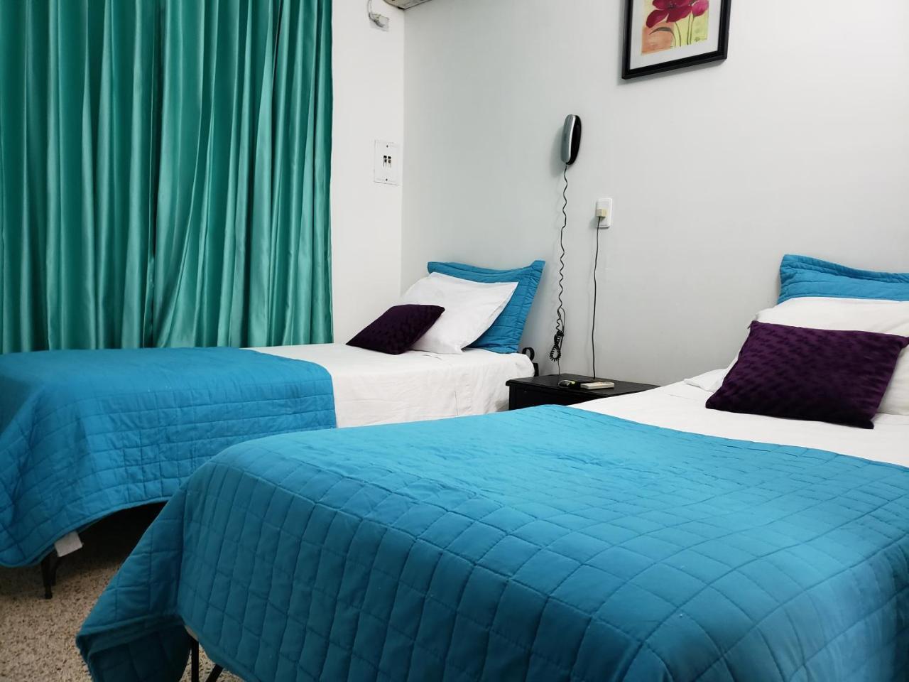 Hotel Radoa El Banco  Bagian luar foto